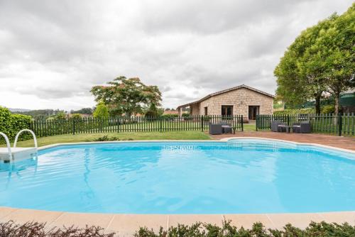 Ames House | Oceanfront Escape at Casa A Pedriña - Guest Rated 9.5/10