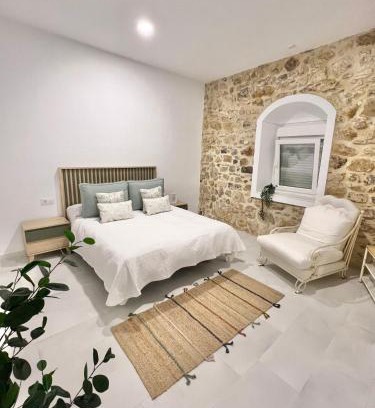 Alcala de los Gazules Apartment | Unforgettable Stay at Casa Abuela Ana - Guest Rated 9.8