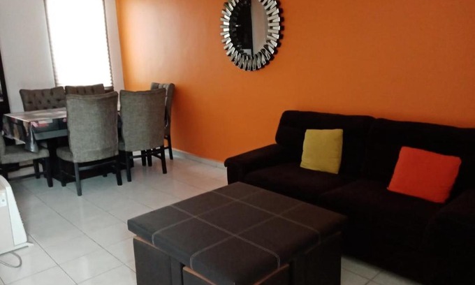Garcia House | Experience Smart Lighting at Casa Acogedora for Families