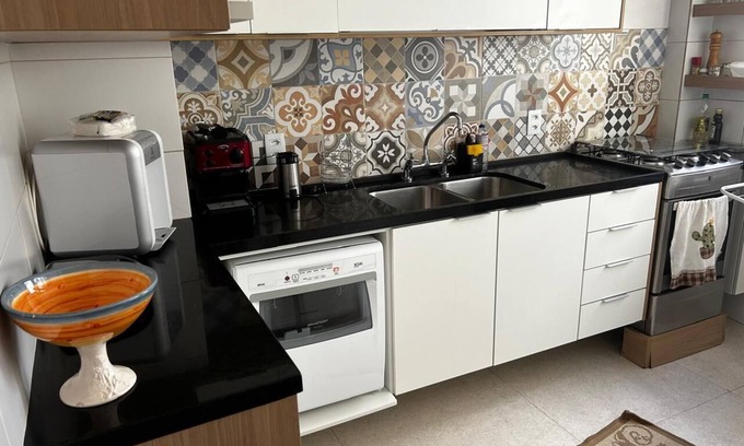 Laranjeiras Apartment | Cozy Casa Aconchegante: Steps from Metro & Parque Guinle