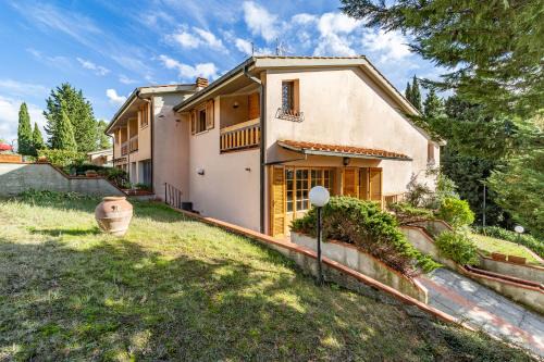 Montebonello House | Discover Casa Acone In Mugello - 4-Star Family Retreat