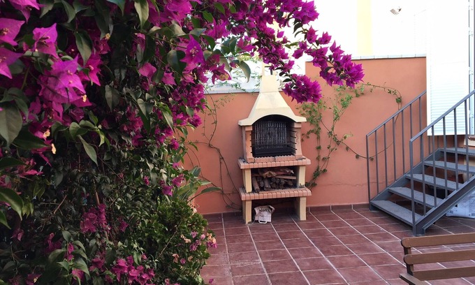 Benajarafe House | Beachside Retreat: Casa adosada en Benajarafe Playa