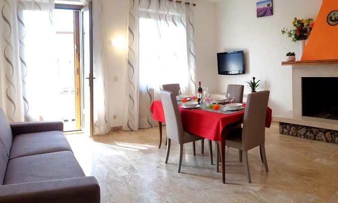 Vesio Apartment | Unforgettable Stay at Casa Ahmati Borgo Vesio - Pool & Family-Friendly