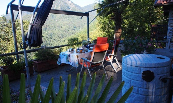 Piancassone House | Family-Friendly Retreat at Casa ai Ghiri for Your Getaway