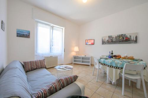 Ispra Apartment | Family-Friendly Casa Al Caprifoglio, Steps from the Beach