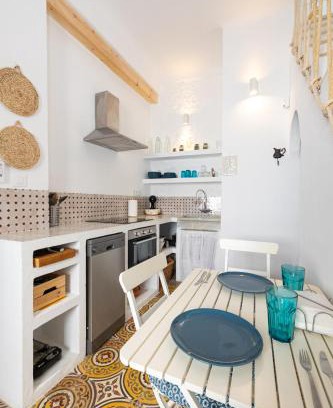 Barbate House | Family-Friendly Retreat at Casa Al-Janda with Top Reviews