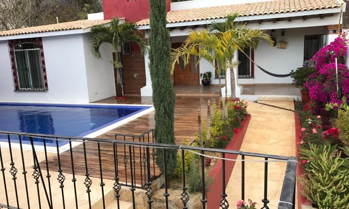 Tlalixtac de Cabrera Villa | Discover Casa Al Pie De La Sierra: 4-Star Family Retreat