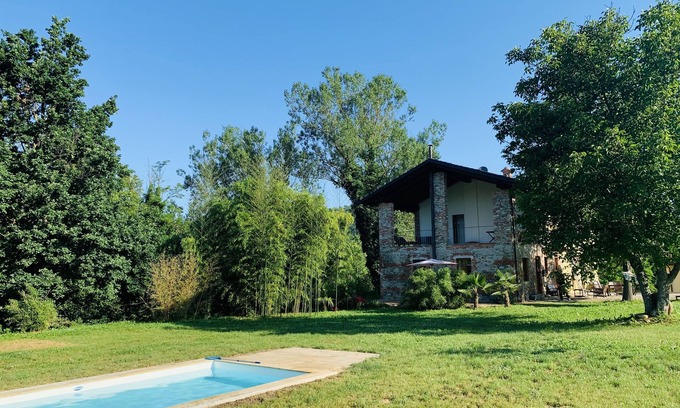 Castellino Tanaro House | Casa al Tanaro: Inviting Country House with Pool & Views