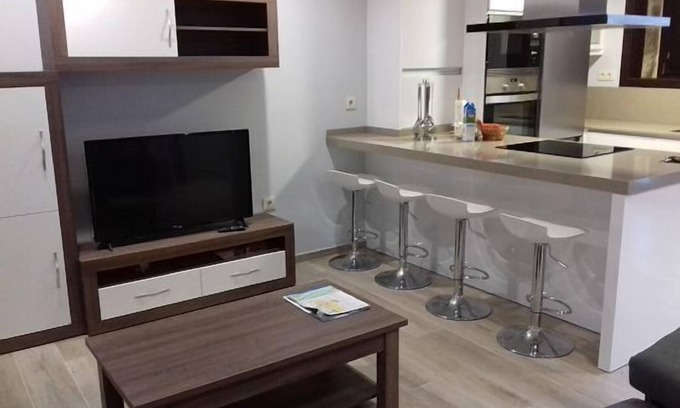 Coles Cottage | Unforgettable Stay at Casa Aldea II: Spa & Breakfast Included
