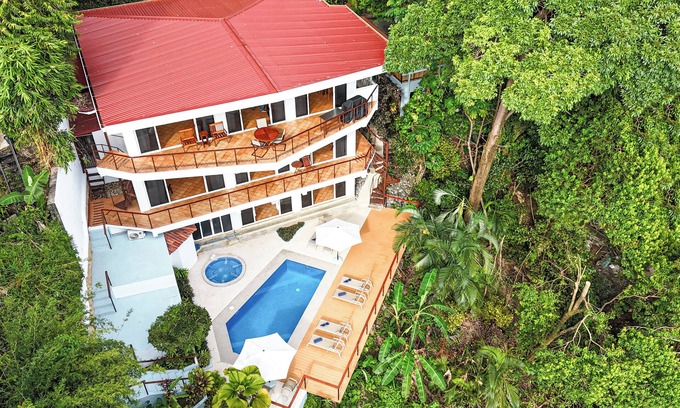 Manuel Antonio House | Casa Alegria: Ocean View Retreat with Private Beach Access