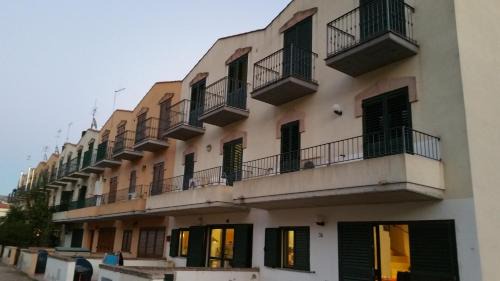 Bosa Historic Centre House | Discover Casa Allende: Pet & Child Friendly Retreat
