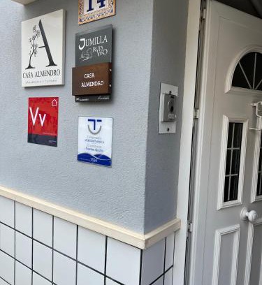 Jumilla House | Inviting Casa Almendro: Pet-Friendly & Accessible Stays