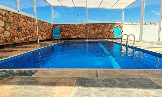 Pozo Alcon Ski Chalet | Relax at Casa Almendros with Private Pool in Villa las Talas
