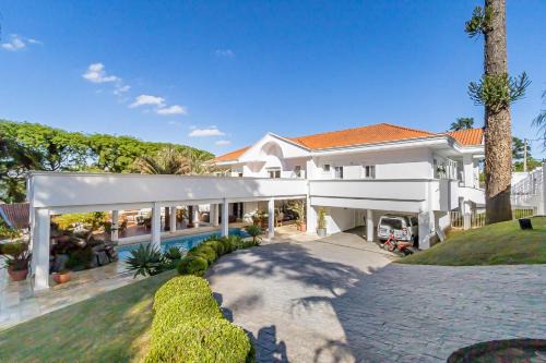 Seminario Villa | Elegant Casa with Pool and Pet-Friendly Amenities