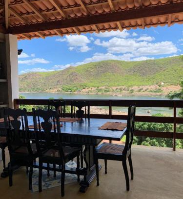 Piranhas House | Relaxing Casa Amarela with Pool & Family-Friendly Suites