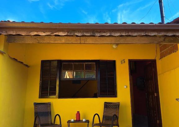 Mangueira House | Family-Friendly Stay at Casa Amarela - Rated 8.7/10
