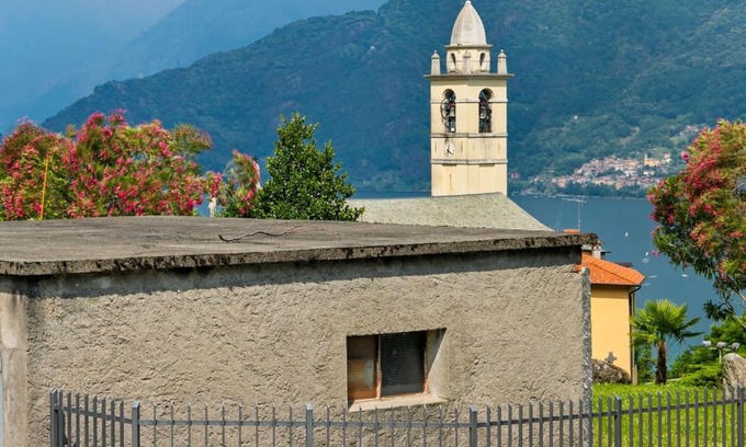 Vignola House | Family-Friendly Casa Ambrogio with Pet and Child Amenities