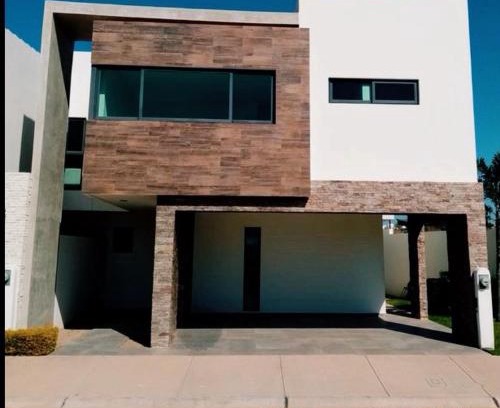 Culiacan House | Casa amplia