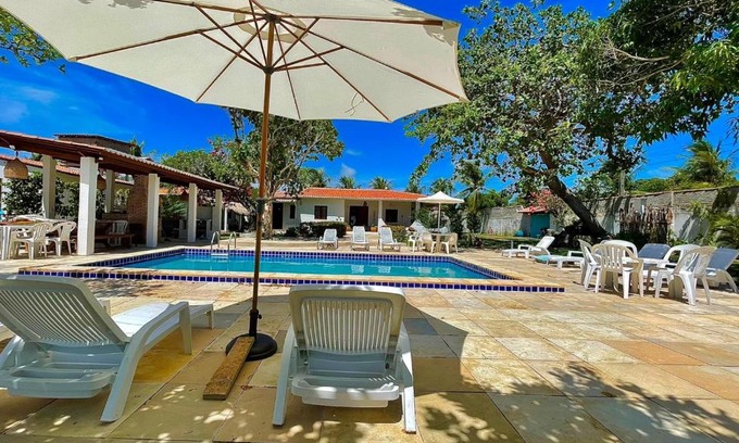 Parajuru Bed & Breakfast | Casa Ana Frank: Oceanfront Escape with Top Guest Ratings