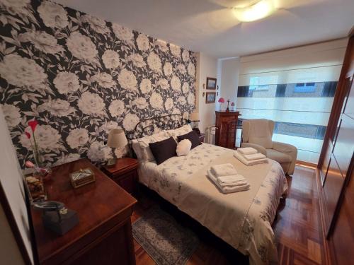 Distrito Llano Apartment | Casa Anabel - Family-Friendly Retreat with Garage Access