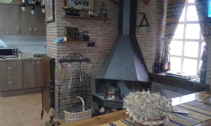 Cati House | Inviting Casa Angelita: Family-Friendly with Great Reviews