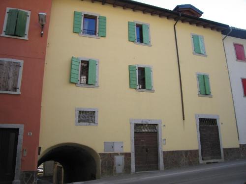 Tiarno di Sotto Apartment | Discover Casa Anita: Pet-Friendly Haven for Families