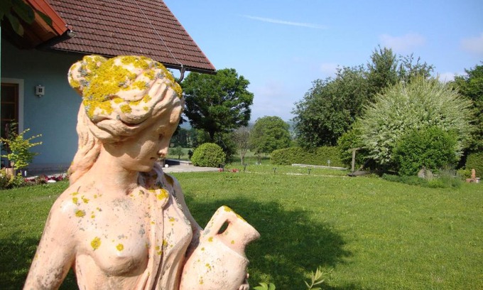 Merkendorf Apartment | Guest Rated 10/10: Casa Anna with Breakfast & Hot Tub