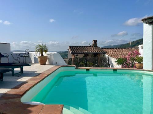 Jimena de la Frontera House | Budget-Friendly Casa Anon: Pool & Family Friendly Getaway