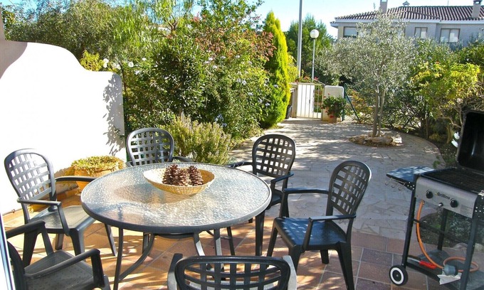 Cap Roig House | Explore Cozy Casa Aoife: Oceanfront Bliss Awaits You