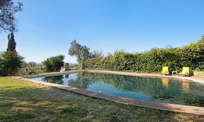 Messines de Baixo House | Discover Casa Arcadia T3: Pet-Friendly Comfort Awaits