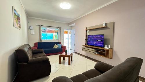 Peruibe House | Casa Area Gourmet, Wi-fi,Barbecue,Petfriendly