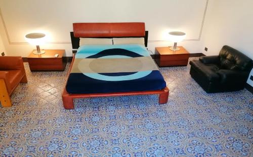 Trapani City Centre Apartment | Oceanfront Apartment in Historic Center for Memorable Stays
