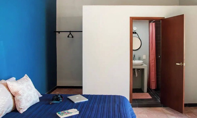 Americana Bed & Breakfast | Casa Arrayan 2 Private Bedroom/Private Bathroom