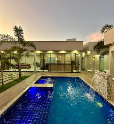 Aruana House | Discover CASA ARUANÃ: 5 Suites with Pool & Pet Friendly