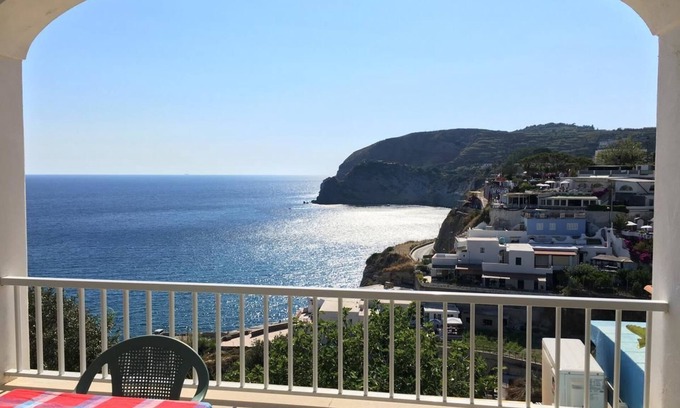 Sant'Angelo House | Top-Rated Casa Assunta with Breakfast & Family Amenities