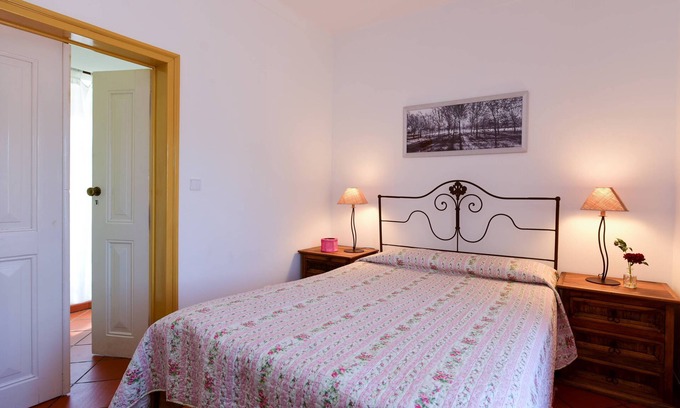 Beira Villa | Discover Casas do Estação: Top-Rated Country House Escape