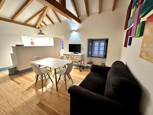 Obidos Apartment | Discover Family-Friendly Comfort at Casa Azul d'Óbidos