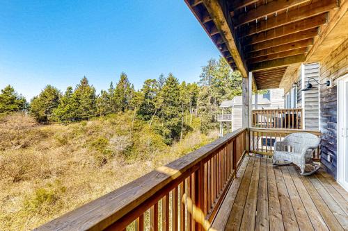 Oceanside Apartment | Family-Friendly Getaway at Casa Azul - 4-Star Retreat