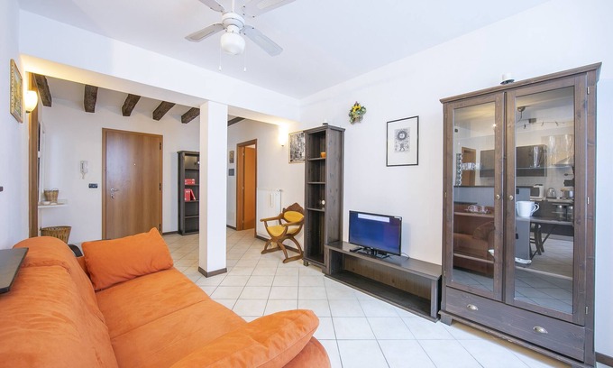 Riva del Garda Apartment | Idyllic Casa Azzurra: 150m from Lake in Riva del Garda