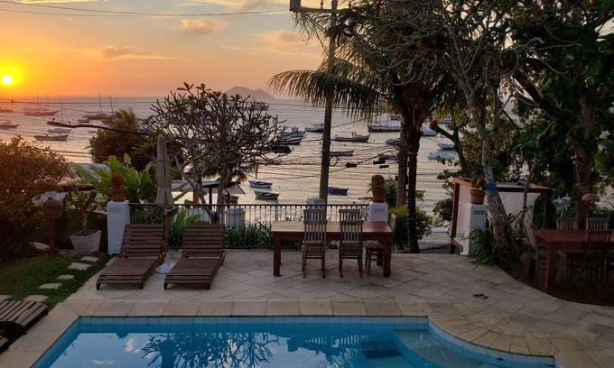 Humaita House | Casa Búzios: Oceanfront Suites Steps from Rua das Pedras