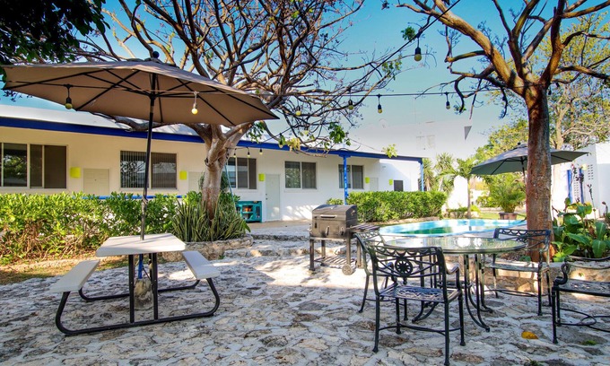 Merida Municipality Cabin | Exceptional Casa Bakab by Rotamundos: Pool, Spa & Breakfast