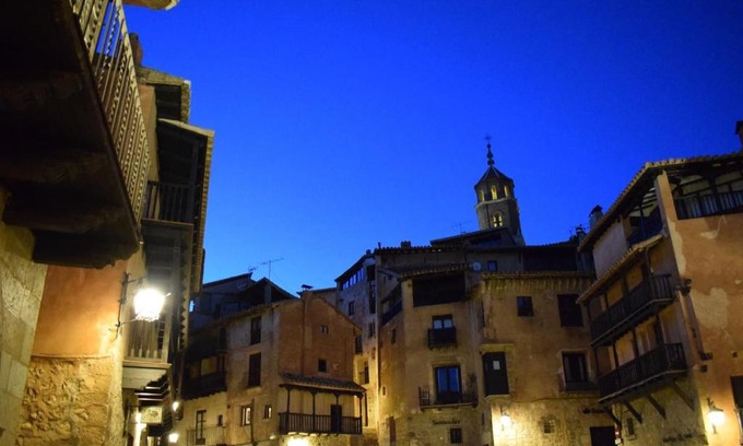 Albarracin Apartment | Pet-Friendly Retreat at Casa Balcón de Albarracín