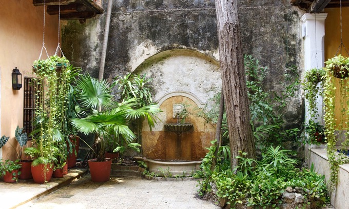 Centro House | Discover Casa Baloco By Soho: Spa, Hot Tub & Family-Friendly