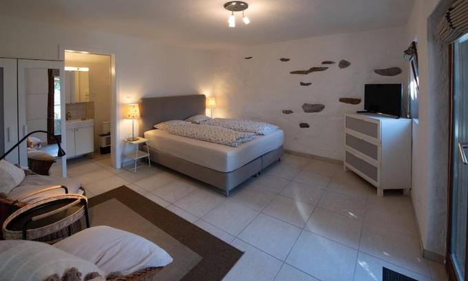Brissago Apartment | Casa Banfi
