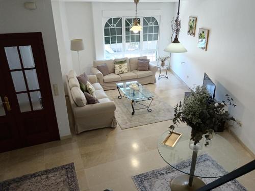 Cambados House | Family-Friendly Retreat at Casa Beatriz Awaits You
