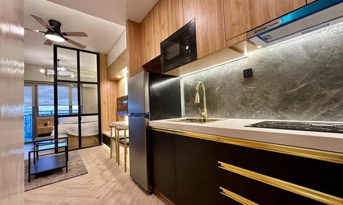Tandang Sora Condo | Experience Metro Manila at Casa Belena Staycation @SM North