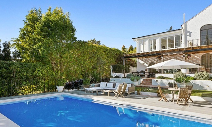 Mosman House | Casa Bella Luxury Waterfront | Executive Luxury House in Sydney with Great Swimming Pool