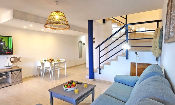 Pajara House | Casa Bella Vista: Oceanfront Bliss with Internet & Pool