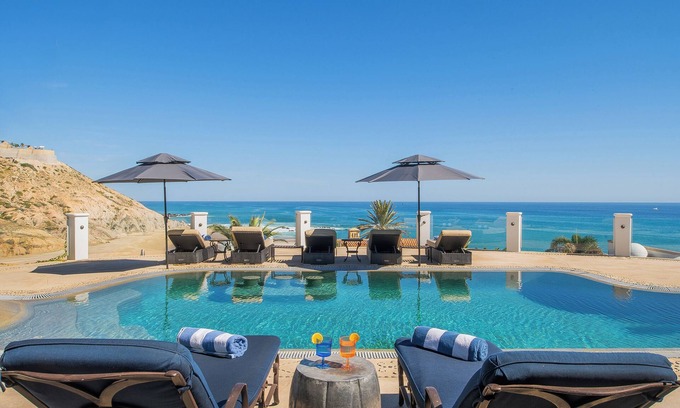 San Jose del Cabo Villa | Casa Bellamar by Cabo Colorado—Free Breakfast + Concierge Credit