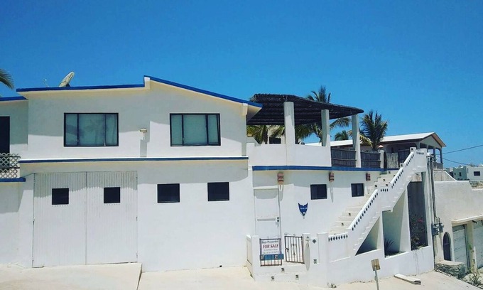 Buenavista House | Pet-Friendly Casa Belvédère with Sea of Cortez Views